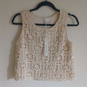 She & Sky Women's Top Cream Crochet Crop Lined Sz Small NWT